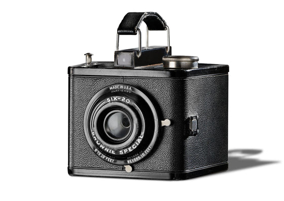 Kodak Brownie Special Six-20 01