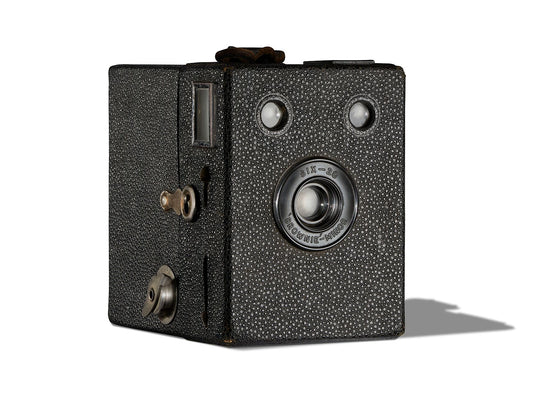 Koday Brownie Minor Six-20 01