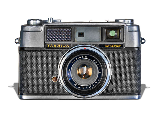 Yashica Minister 01